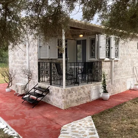 بيت للعطل Helios House *