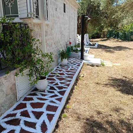 Helios House Mikros Gialos